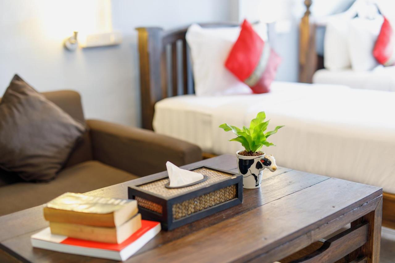 Mesa Guesthouse Чиангмай Екстериор снимка