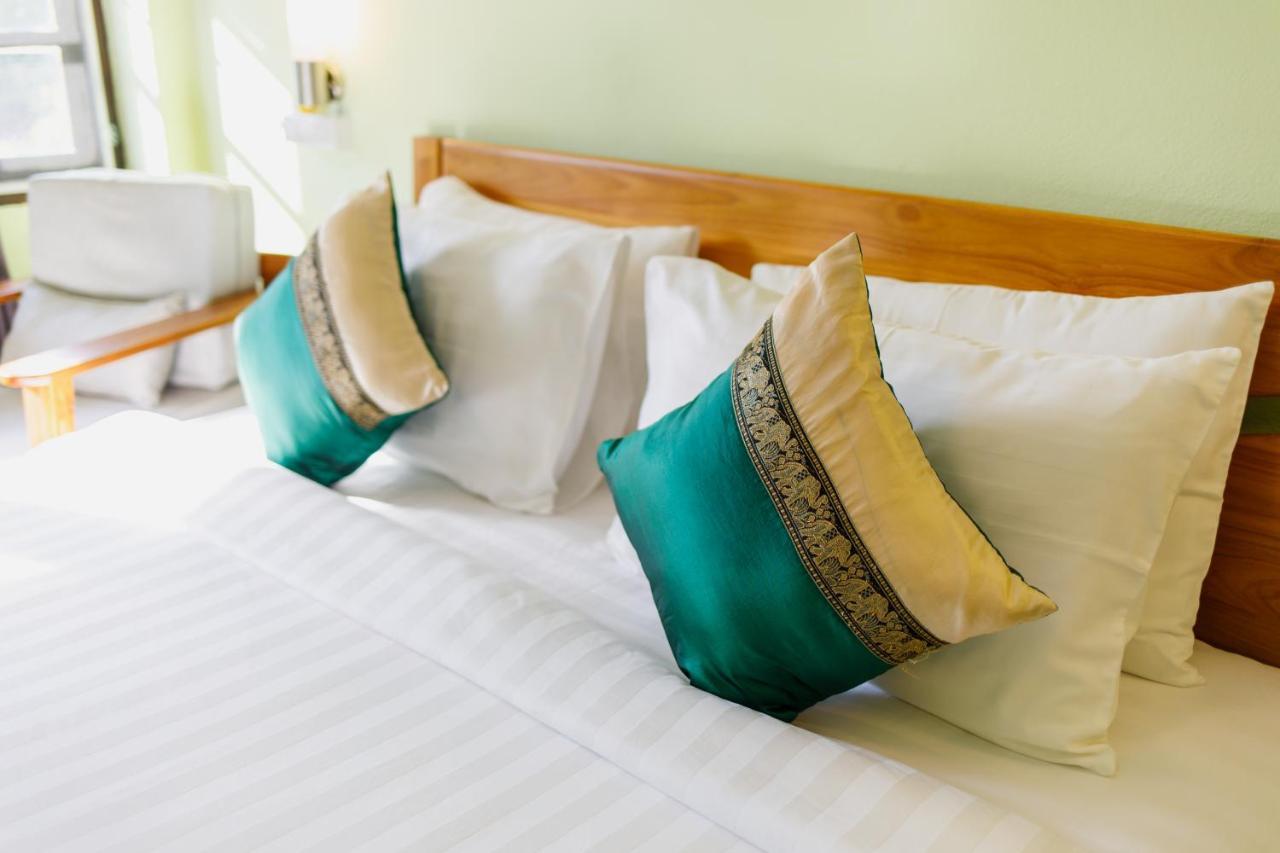 Mesa Guesthouse Чиангмай Екстериор снимка