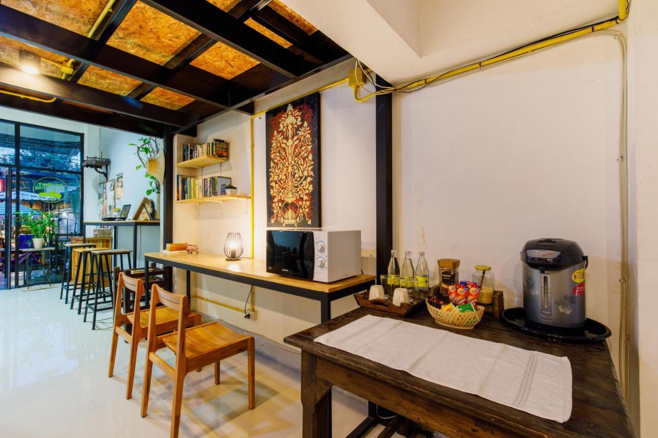 Mesa Guesthouse Чиангмай Екстериор снимка